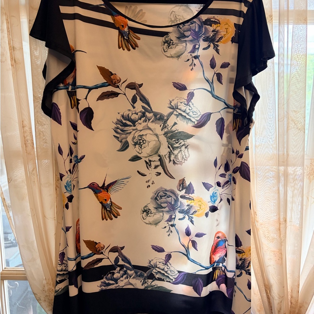 Lily White Floral & Hummingbird Short Sleeve Blouse with Black Trim
